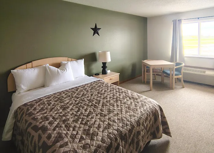 The Trail Inn - Stanton, Ia - 620 Halland Ave