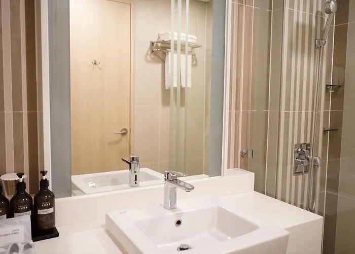 Hotel Tour Incheon Airport Hotel&Suites