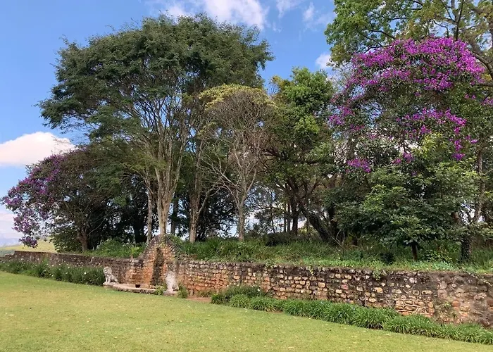 Kings Walden Garden Manor
