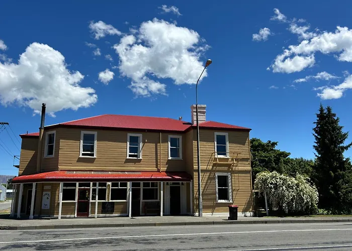 The Albury Est1879
