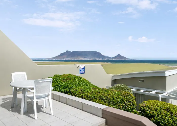 Dolphin Beach Hotel By Singer Group