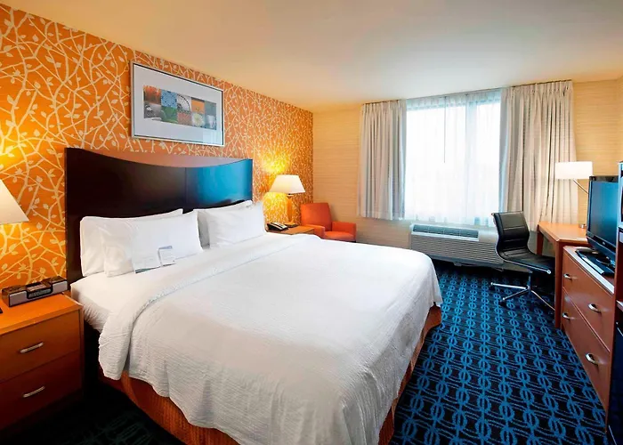 Fairfield Inn By Marriott Jfk Airport