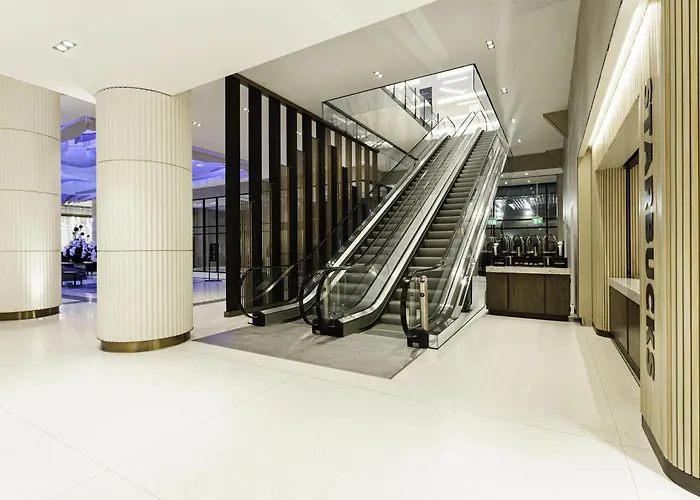 Hilton Niagara Falls/ Fallsview Hotel And Suites