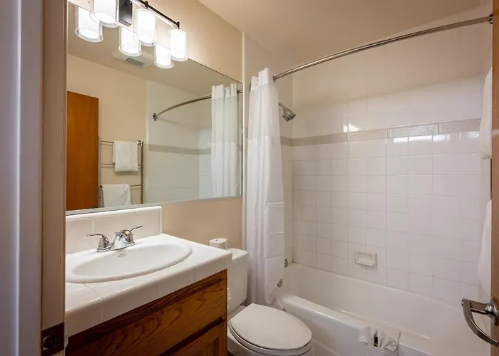 Cayucos Beach Inn