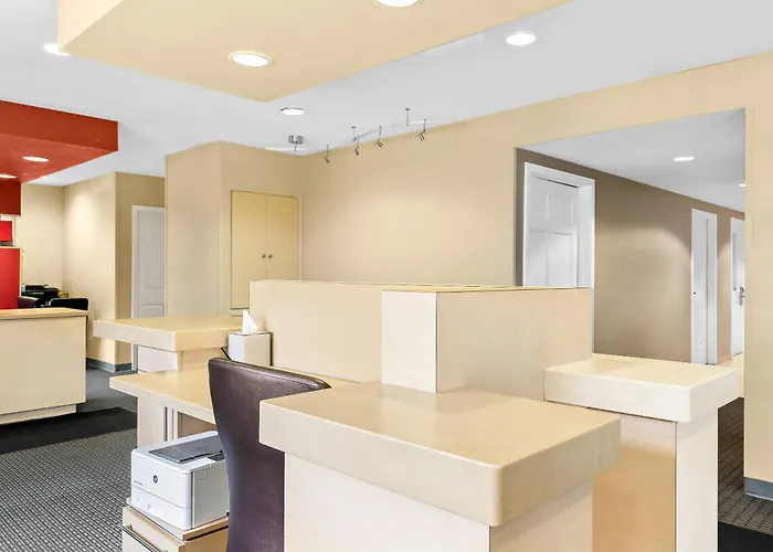 Mainstay Suites Middleburg Heights Cleveland Airport