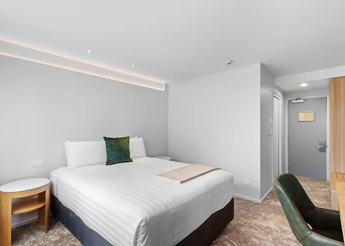 Hotel Elms Christchurch, An Ascend Collection Hotel