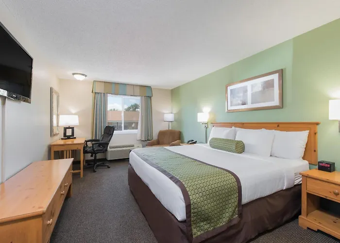 Baymont By Wyndham Pierre