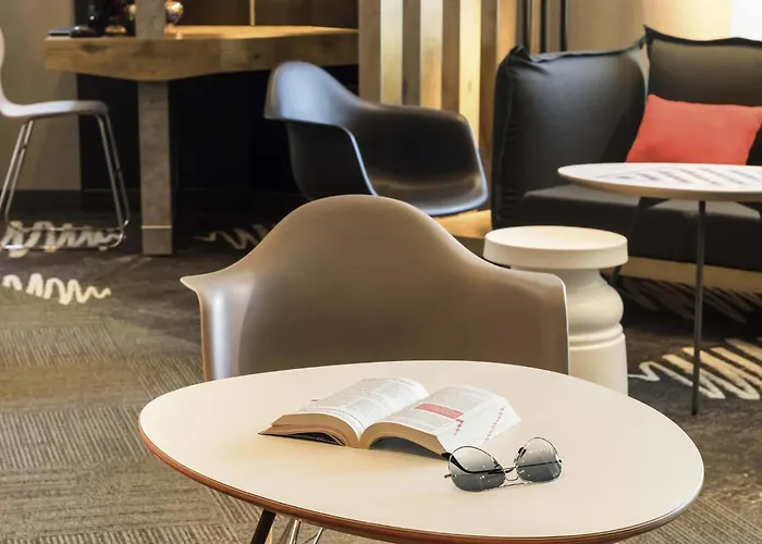 Ibis Angers Centre Chateau