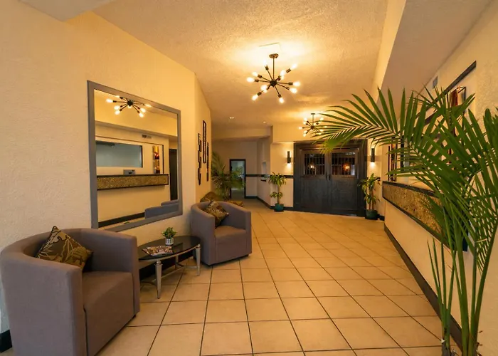 Onyx Hotel