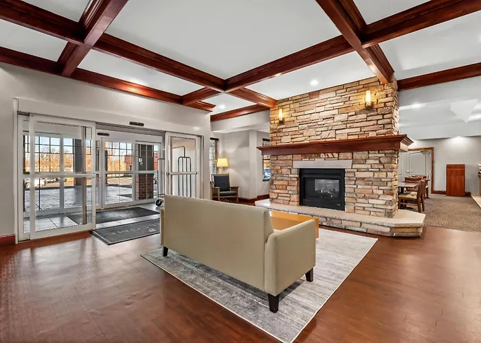 Country Inn & Suites By Radisson, Red Wing, Mn