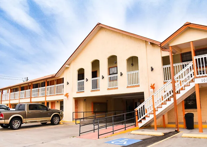 Antlers Inn Goliad