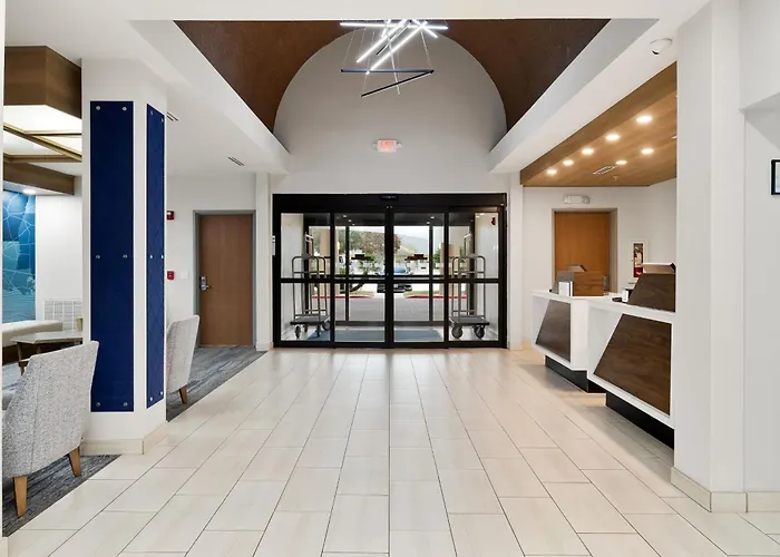 Holiday Inn Express & Suites - Jourdanton-Pleasanton By Ihg
