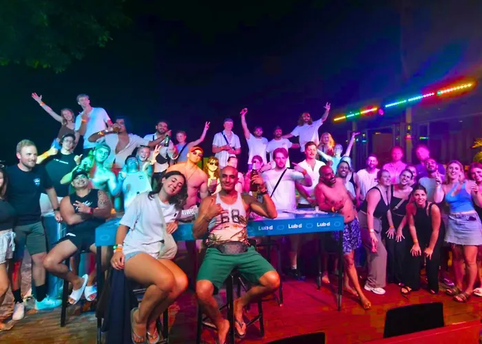 Lub D Koh Samui Chaweng Beach - Beachfront & Vibrant Social Vibe