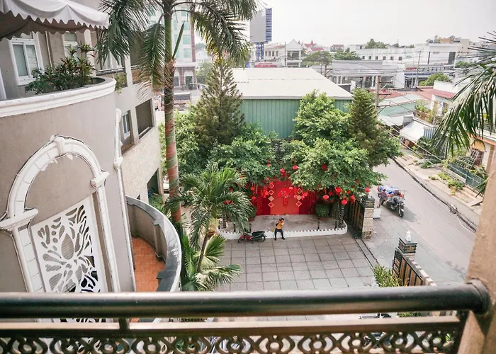 Ha Trinh Hotel
