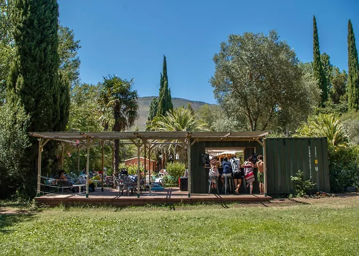 Camping La Peiriere - Chalet & Mobile-Home