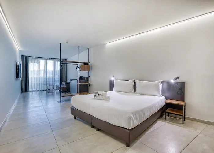 Onyx Hotel