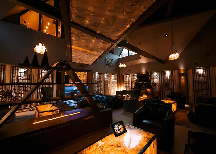 Cave Hotel & Golf Resort