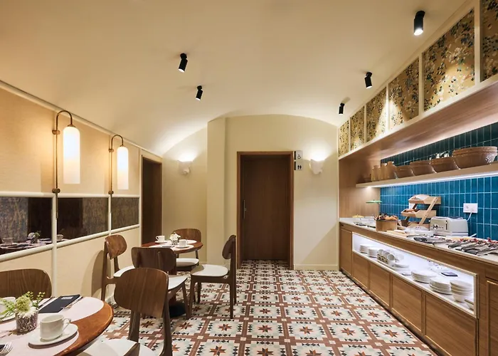 Hotel H10 Raco del Pi Barcelona