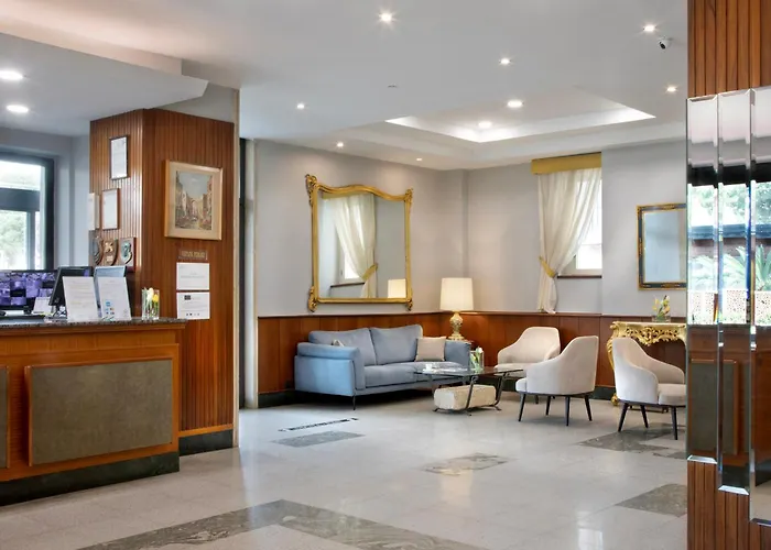 American Hotel