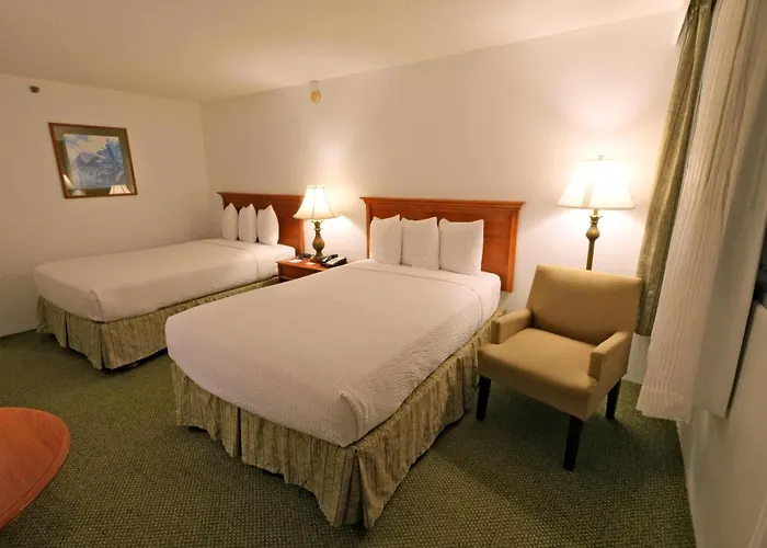 Ramada Plaza By Wyndham Waikiki
