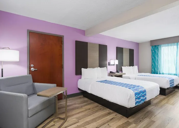 La Quinta By Wyndham Clarksville