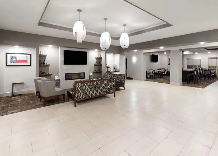 La Quinta By Wyndham Kyle - Austin South