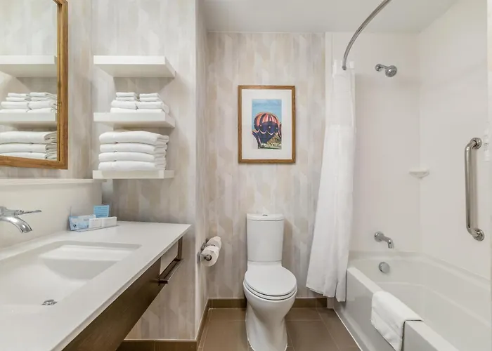 Hampton Inn & Suites Dallas/Plano-East