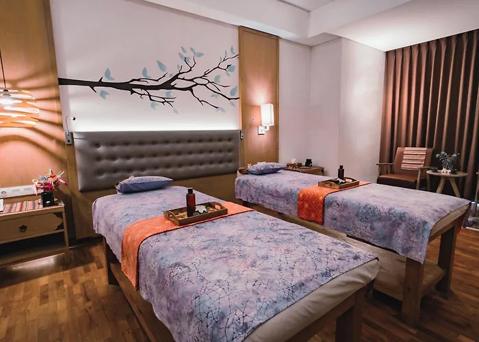 FOX Hotel Jimbaran Beach Bali