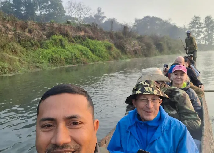 Hotel Tiger Tops Sauraha
