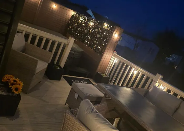 Dottys Lodge