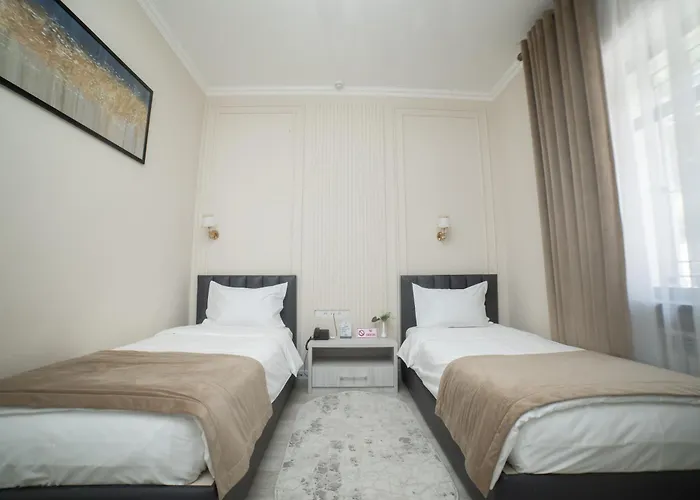 Turon Lux Hotel