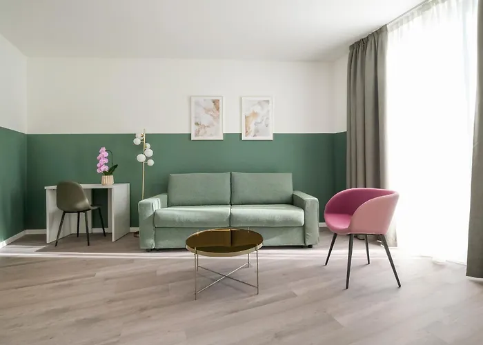 Boutique Hotel Piazza Grande Locarno - Easy Self Check-In