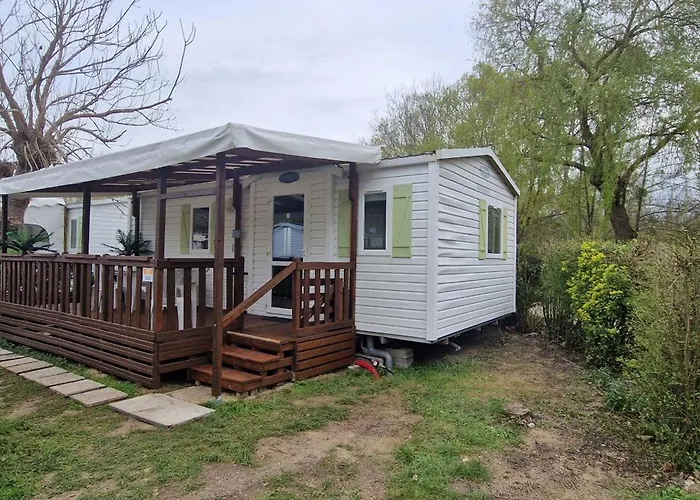 Mobil-Home Avec Grande Terrasse