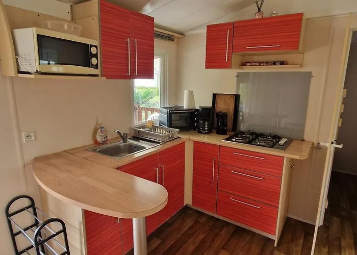 Mobil-Home Avec Grande Terrasse