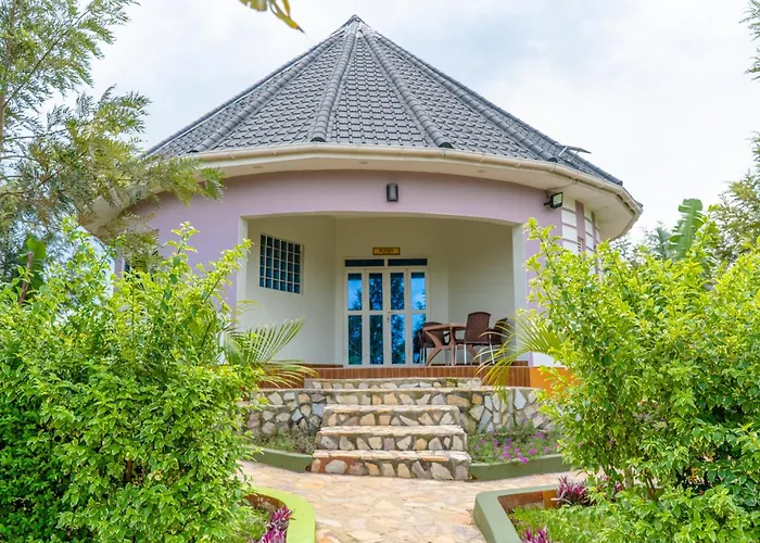 Bwizi Resort And Gardens