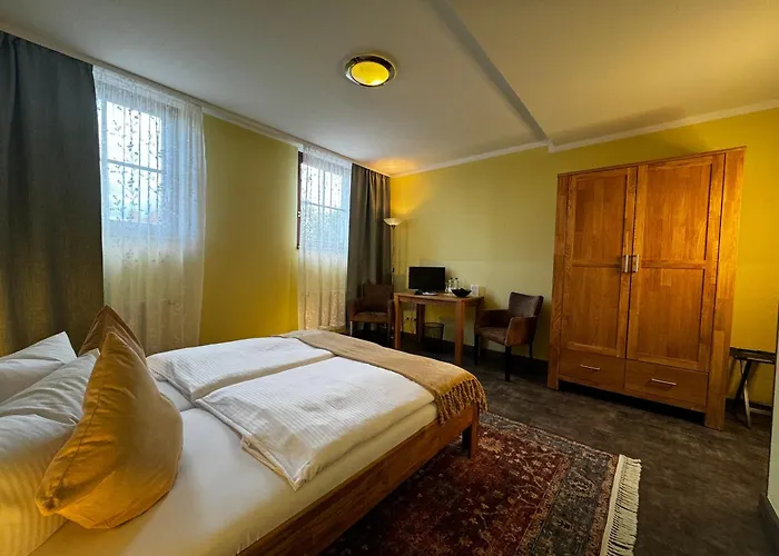 Logis Hotel Stadt Neustadt