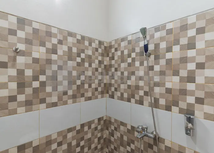 Wisma Brata 2 Mitra Reddoorz