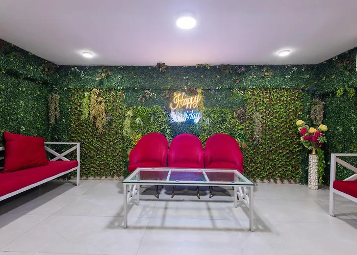 Hotel Pravasa Stay, Dewas Naka