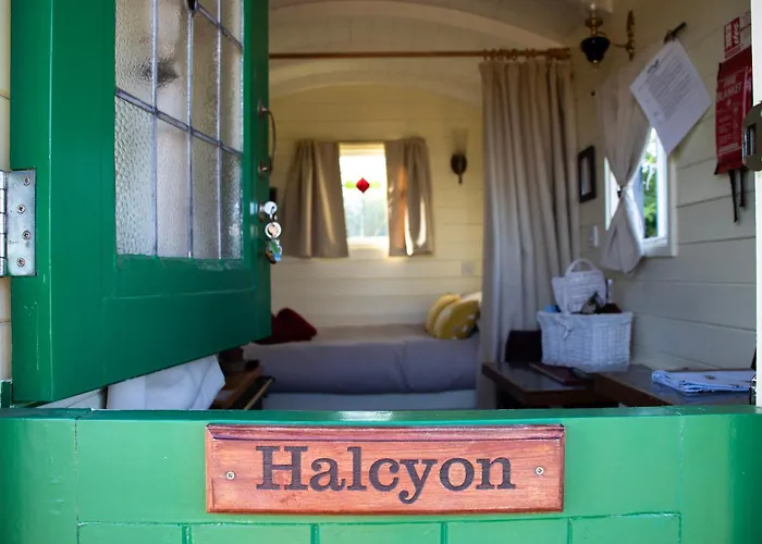 Halcyon - Shepherd'S Hut