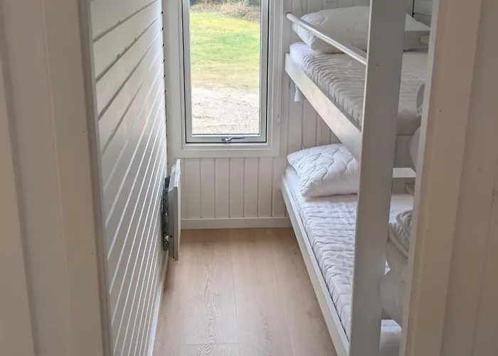 Henneby Camping - Hytter