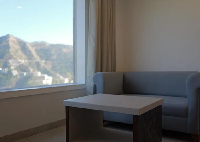 Parag Resort Kasauli