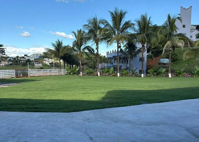 Hotel Castelo do Lago