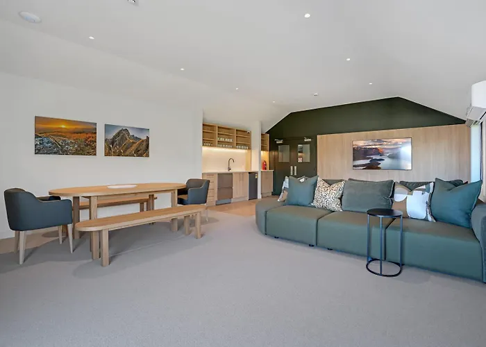 Luna Lodge Wanaka - Digital Check-In Only