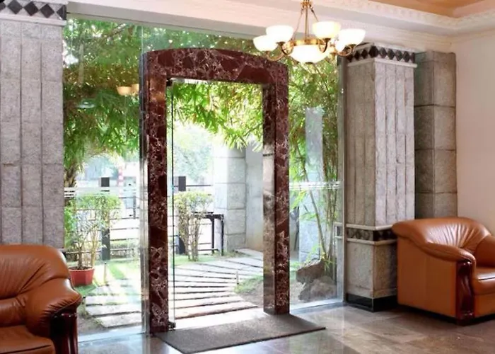 Hotel Grand Palace Stay