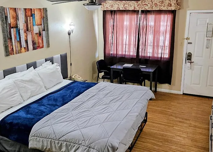 Rodeway Inn Roswell
