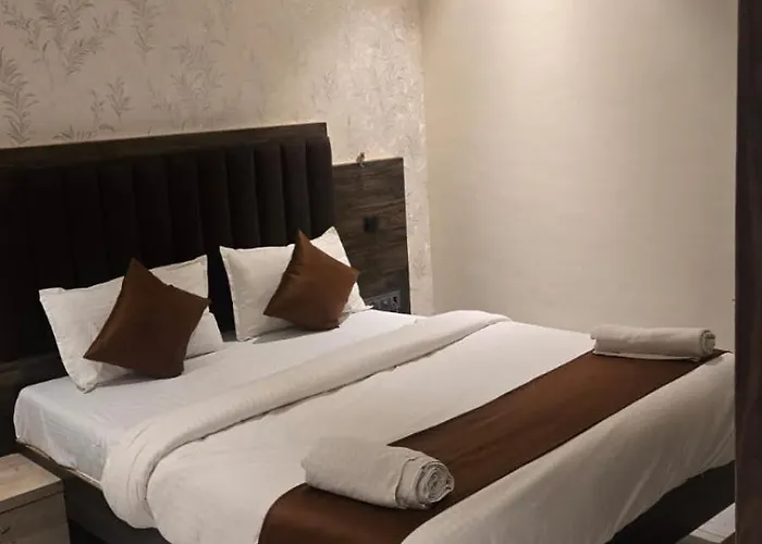 Hotel Golden Palace