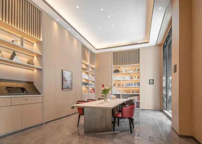 Atour X Hotel, Wansheng South Street, Hengdian