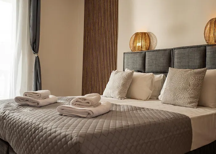 Aggire Summer Suites
