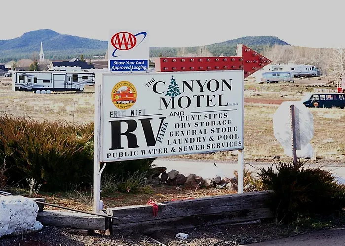Historic Rail Caboose On Route 66