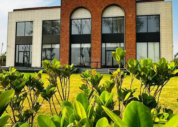 Hotel Virasat